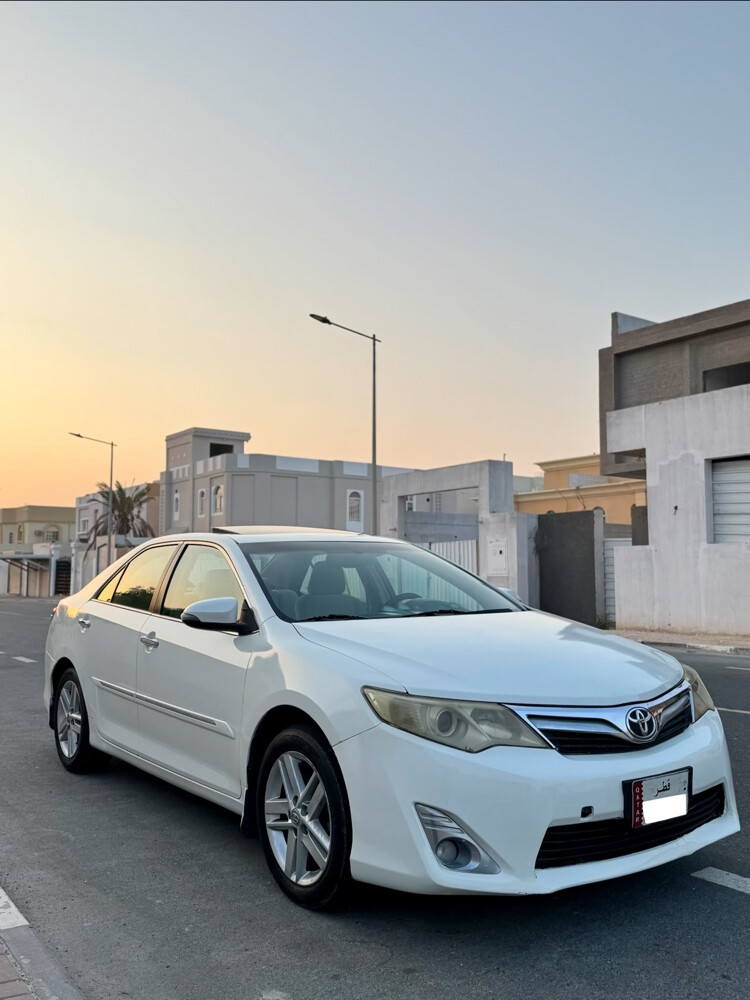 Toyota Camry GLX 2014 Full Option - 2