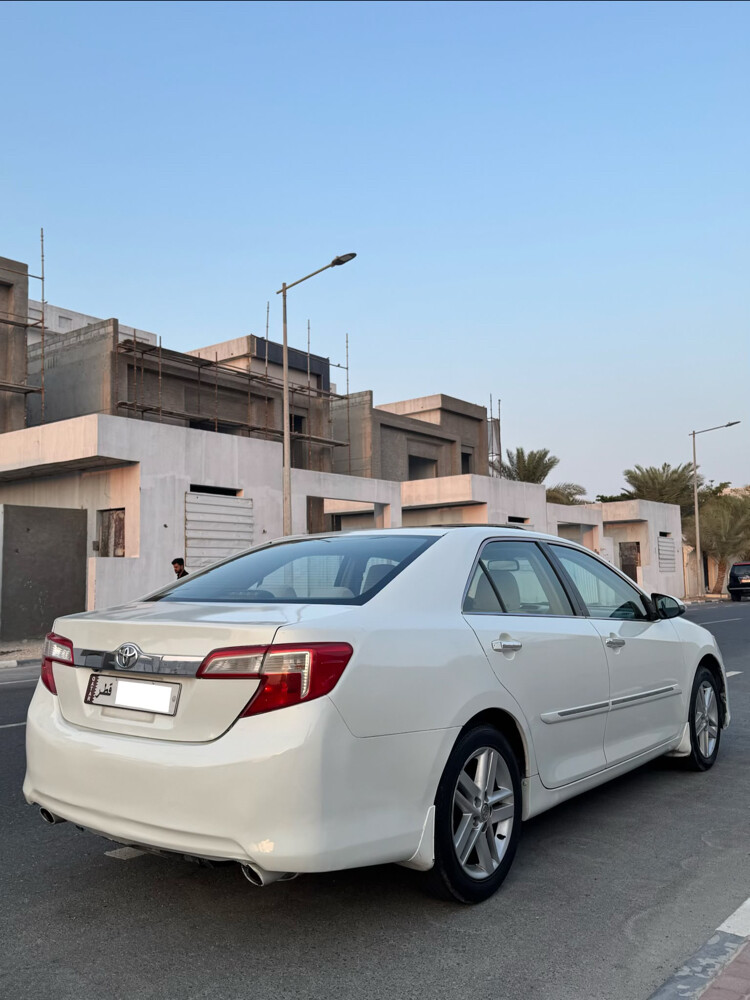 Toyota Camry GLX 2014 Full Option - 5