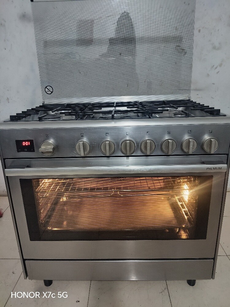 BOSCH ITALYAN full gas cooker - 1