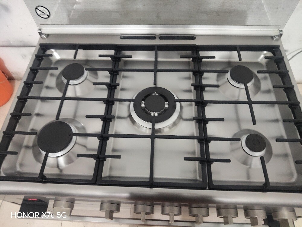 BOSCH ITALYAN full gas cooker - 4