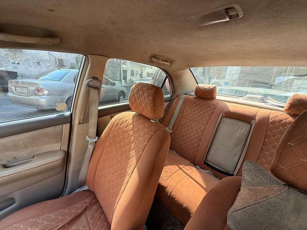 Toyota Corolla - 6