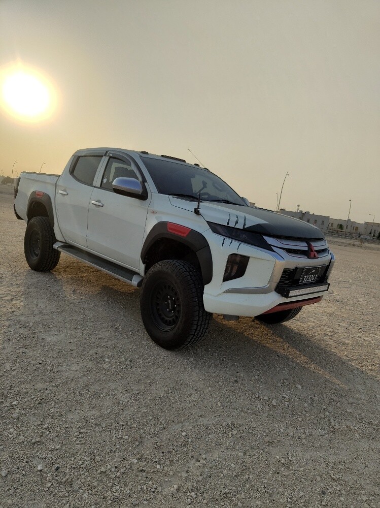 مستبيشي بيك آب - 5