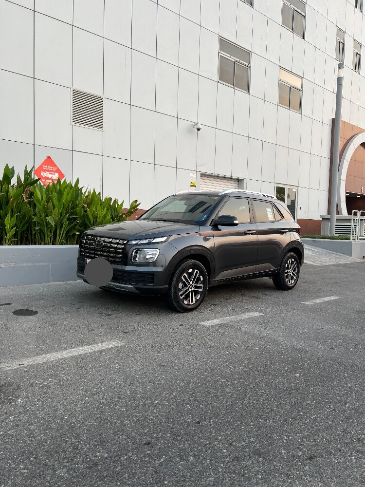 hyundai venue - 1
