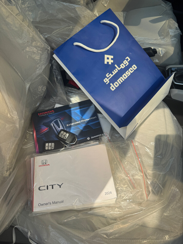 honda city  - 7