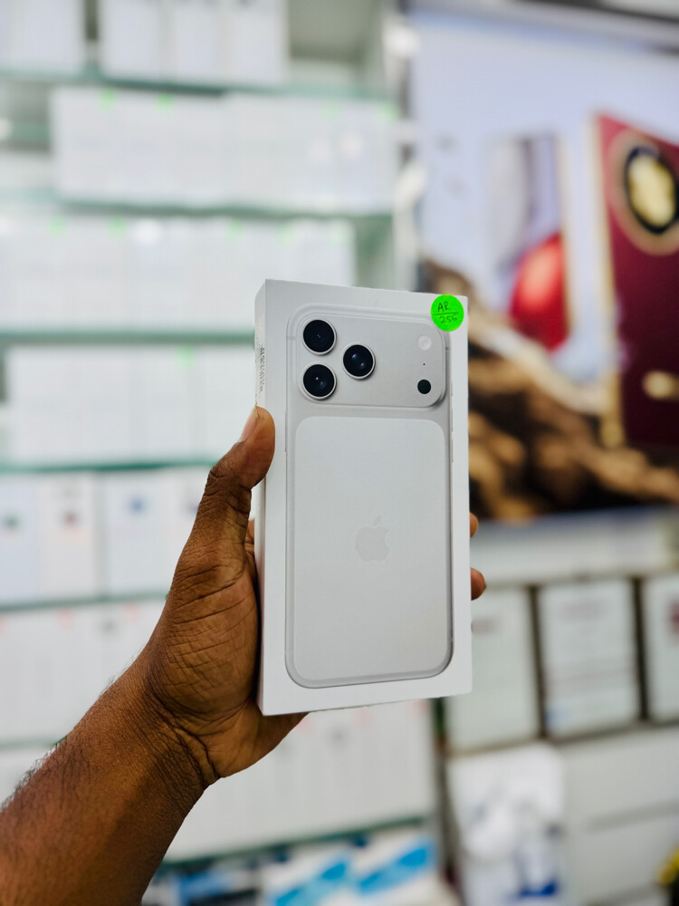 iPhone 17 Pro Max - 5