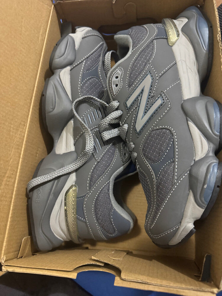 New balance 44 price200 QR - 2