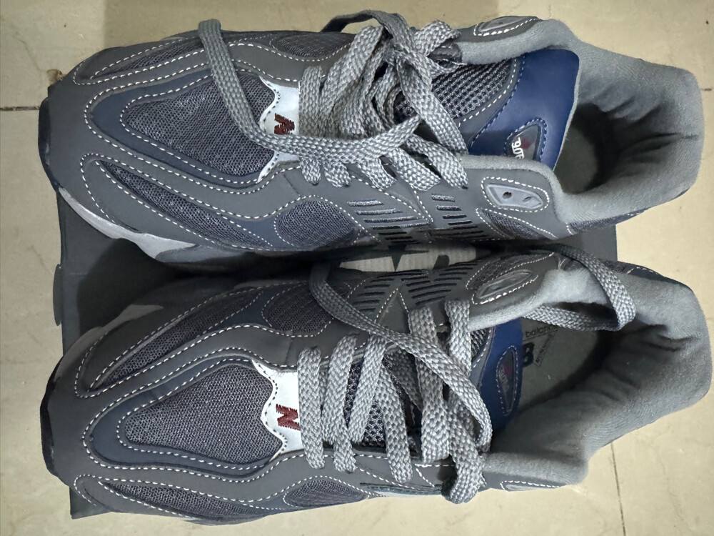 New balance 44 price200 QR - 3