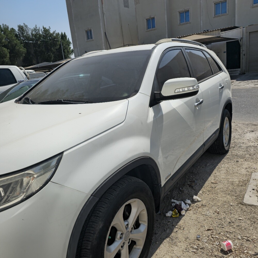 كيا سورنيتو - 1