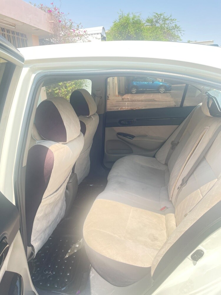 Honda Civic 2009 Urgent sale - 9