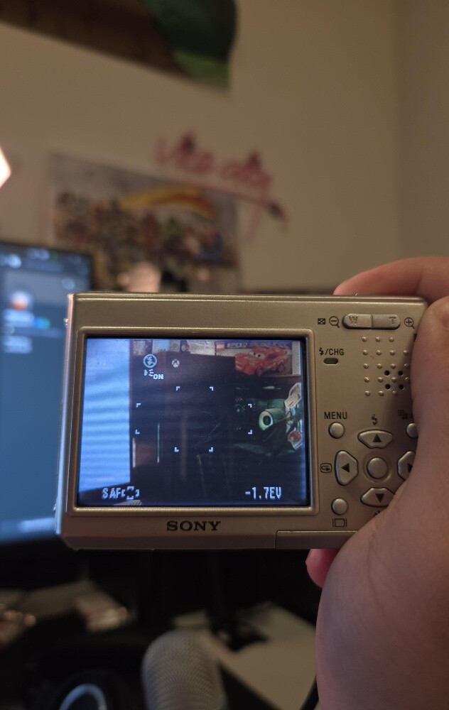 sony cybershot t1 - 5