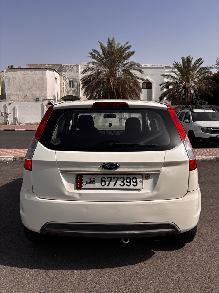 فورد فيغو 2015 - 5