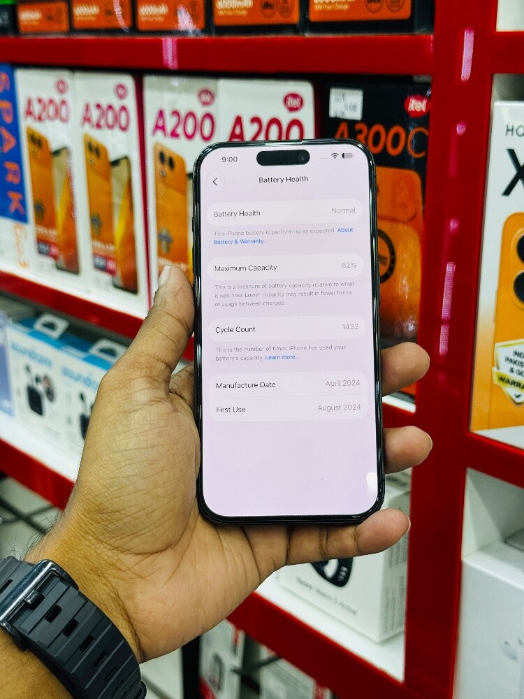 I phone 15 pro 256 gb - 5