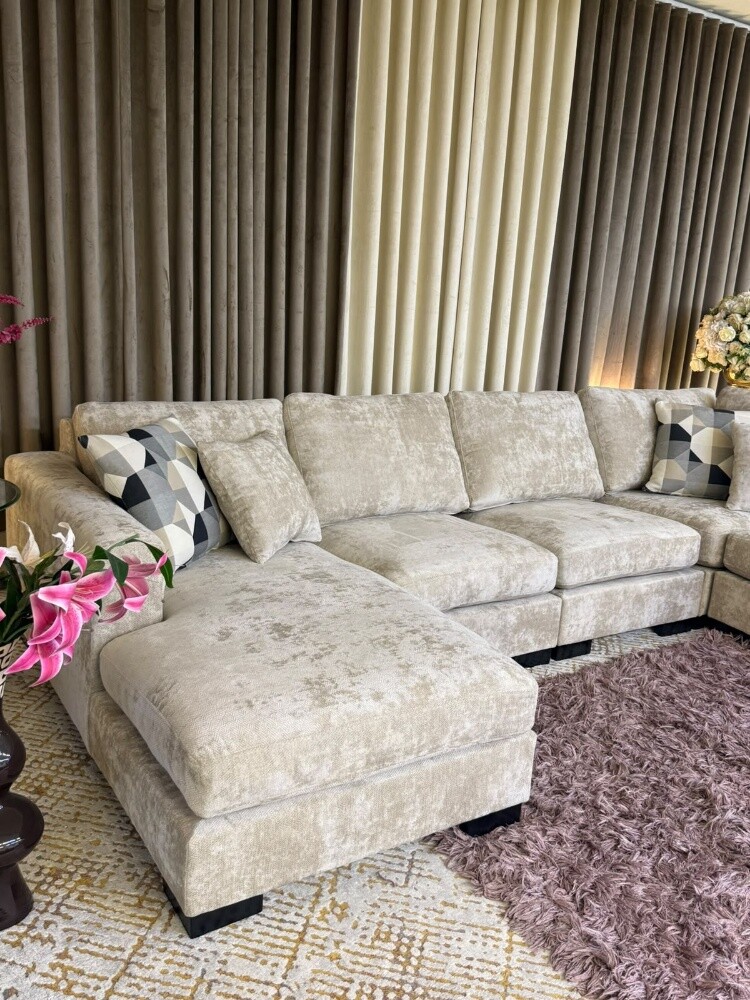 Homecenter 7 seat U-Shape for sale. - 6
