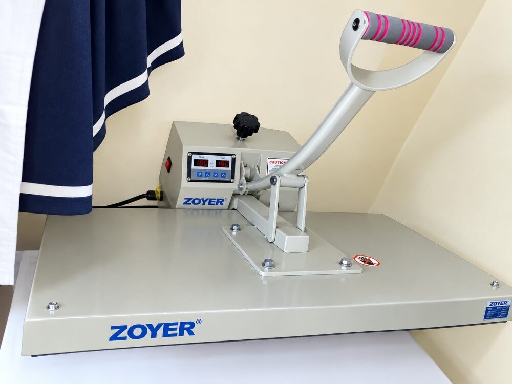 ZOYER - 1