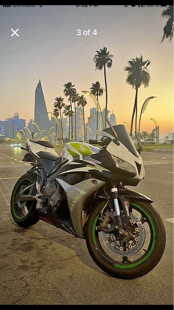 HONDA CBR600RR - 3