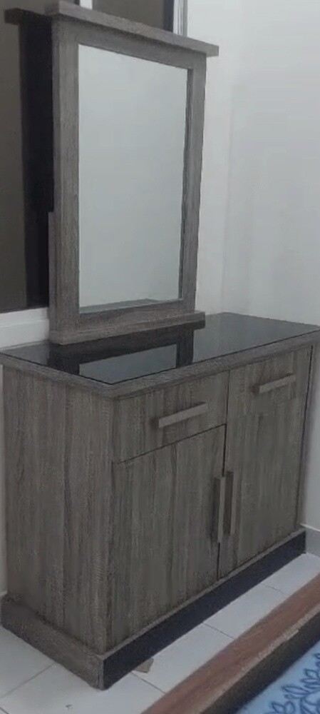 bedroom furniture - 3
