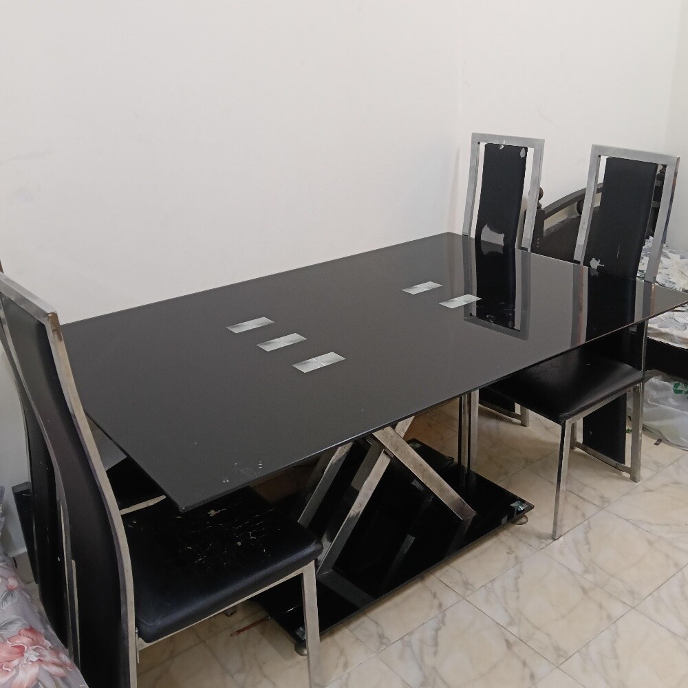 BIG TABLE WITH 4 CHAIRS - 5