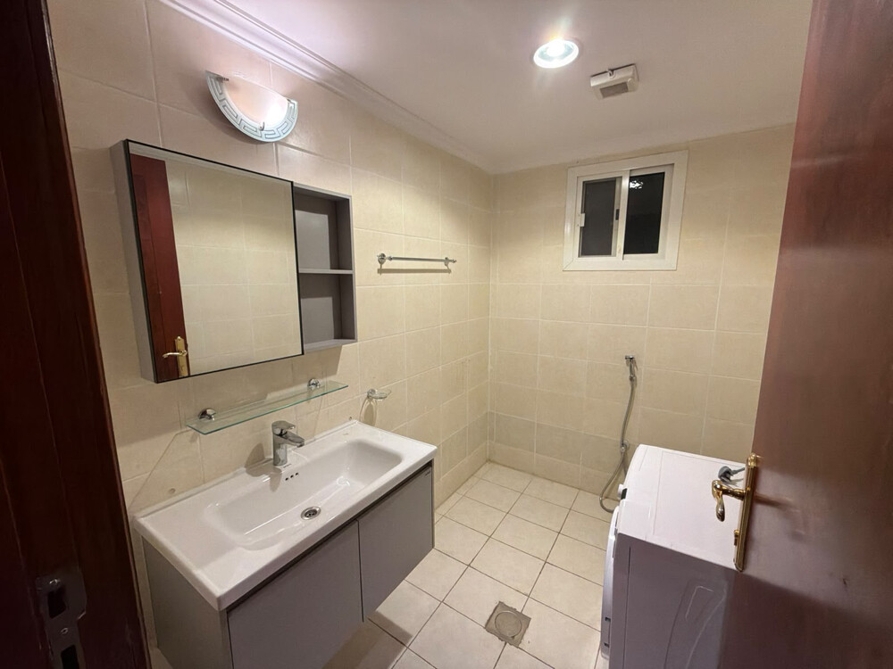 4 BHK Villa For Rent in Ain Khaled  - 6
