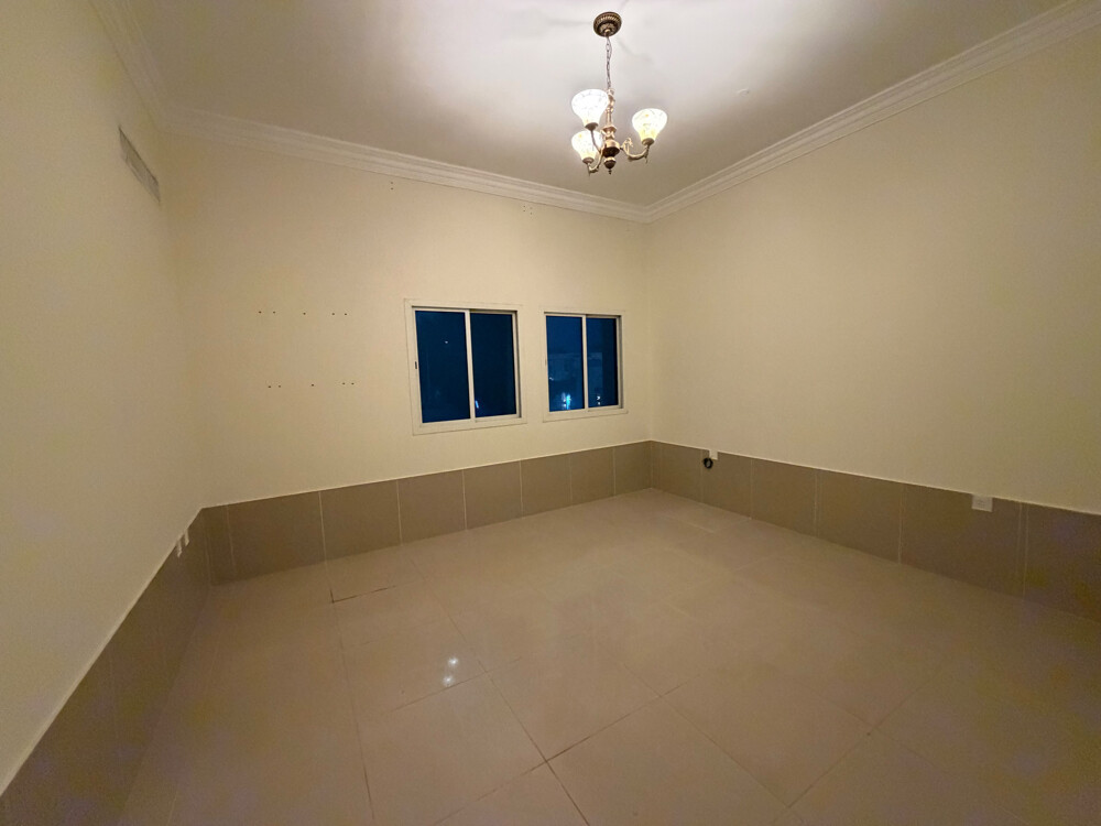 4 BHK Villa For Rent in Ain Khaled  - 11