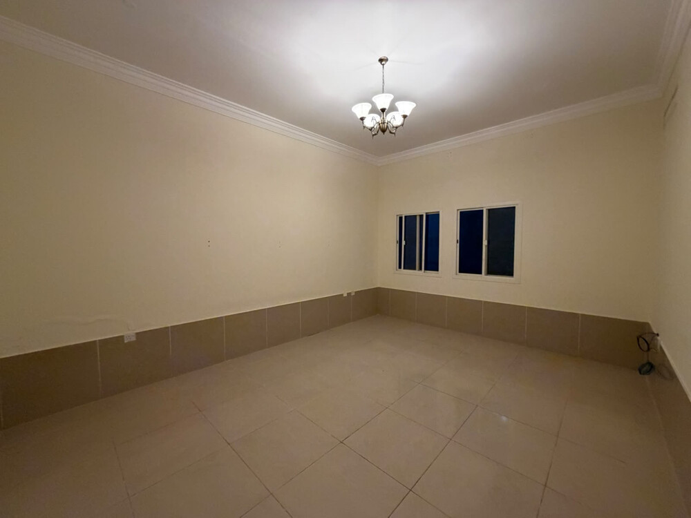 4 BHK Villa For Rent in Ain Khaled  - 2