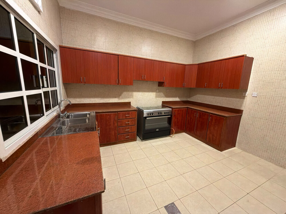 4 BHK Villa For Rent in Ain Khaled  - 1
