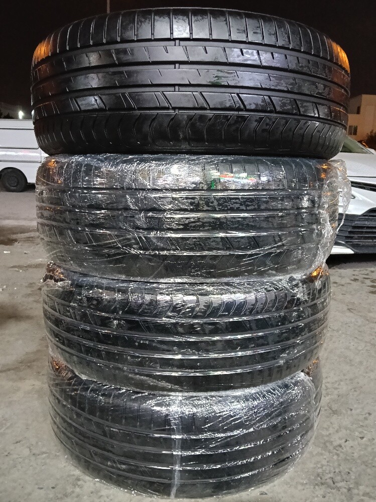 255/55/ZR20.Goddard brand - 9