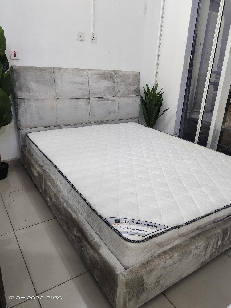 Queen size bedroom set for sale - 6