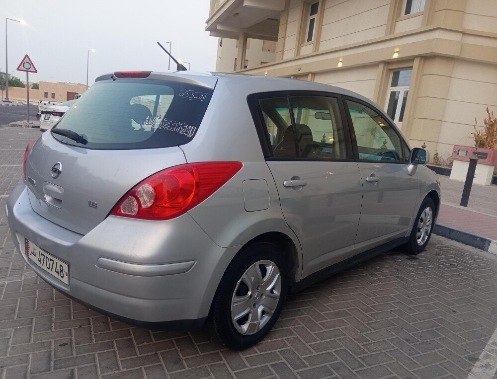 NISSAN TIDA 2011 - 12