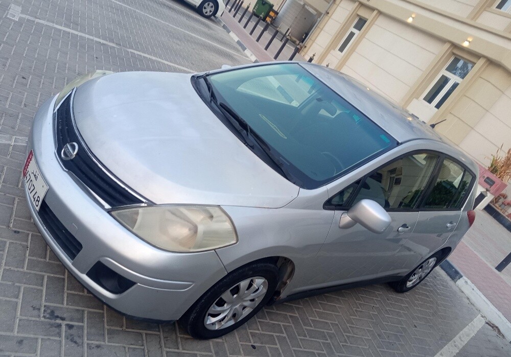NISSAN TIDA 2011 - 9