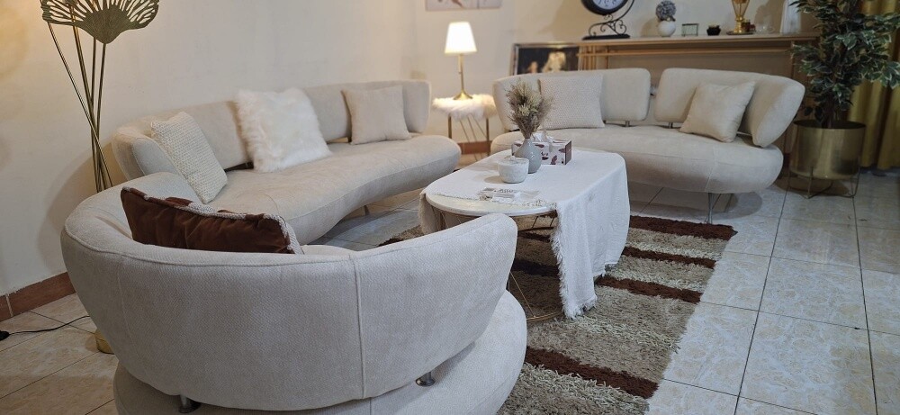 Usde, branded,luxury  six seatar 3+ - 5