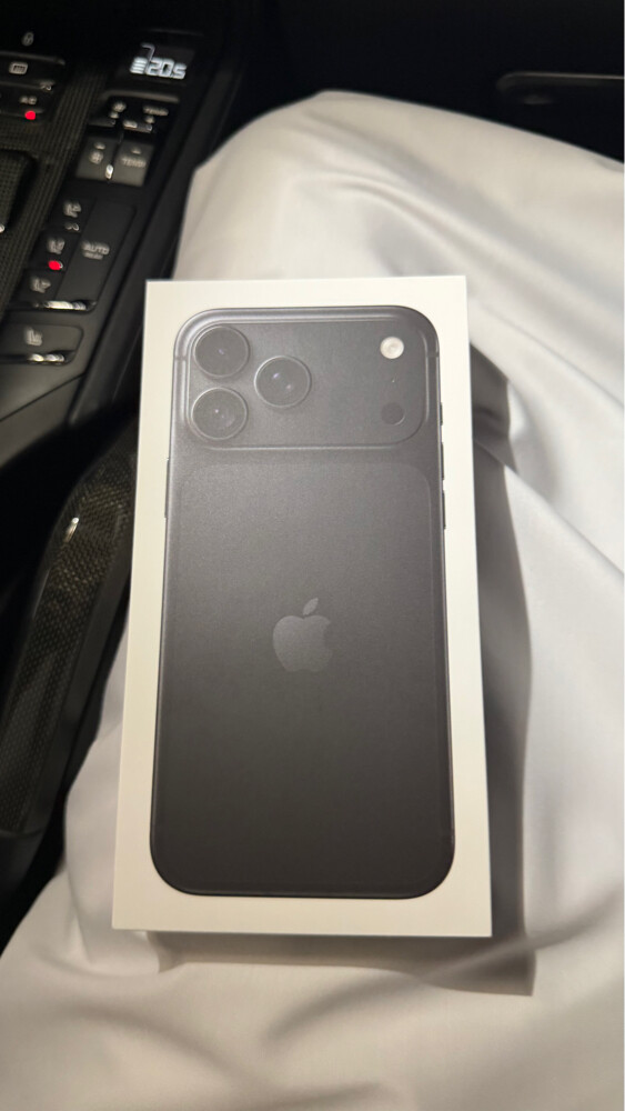 iphone 18 pro max 512 black - 1