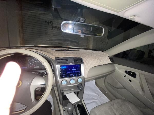 Toyota Camry 2011 model - 5