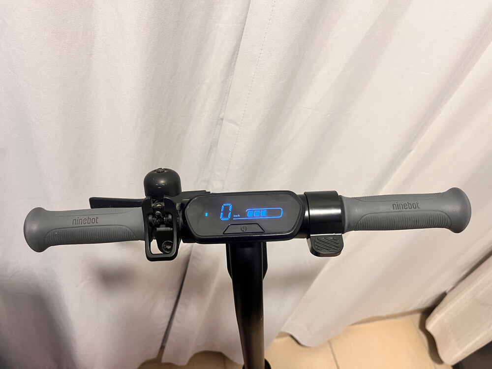 Segway Ninebot eKickScooter C2 Pro - 2
