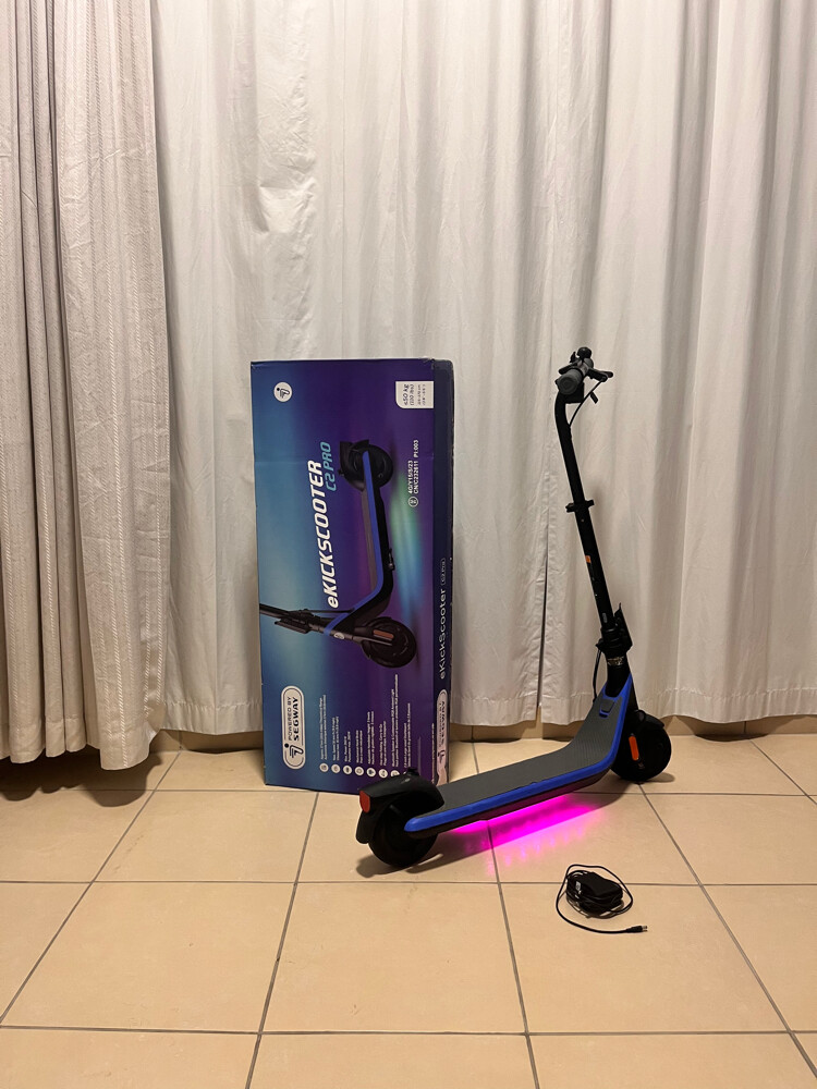 Segway Ninebot eKickScooter C2 Pro - 12