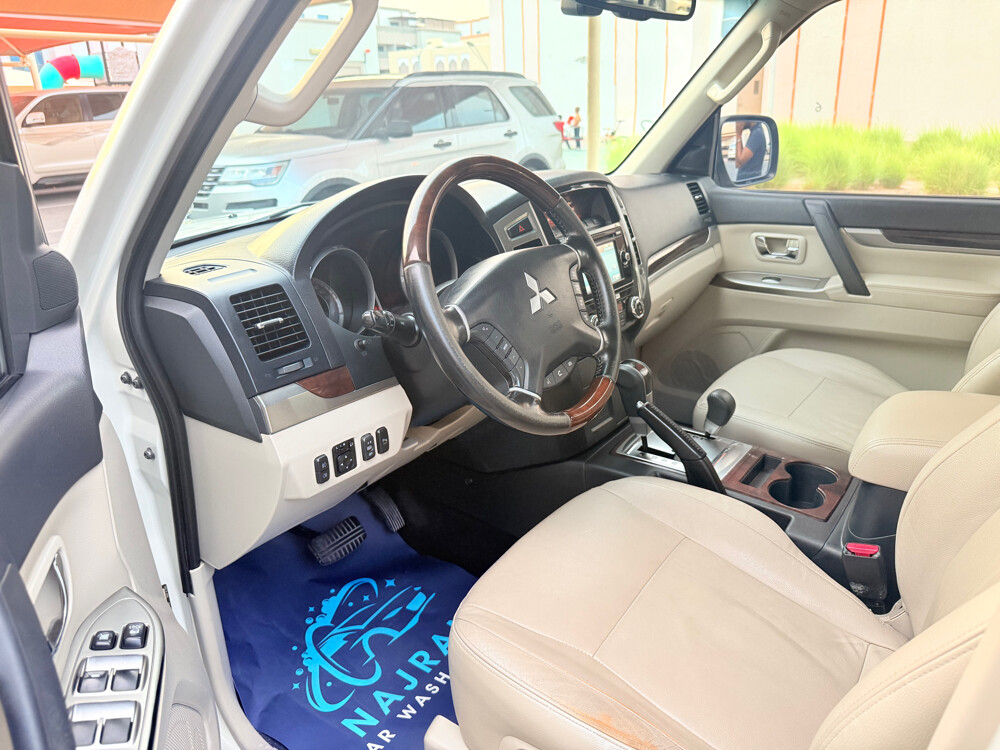 Mitsubishi pajero - 10