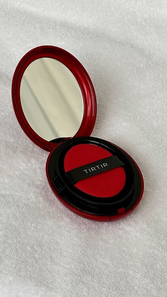 Tirtir red cushion foundation - 2