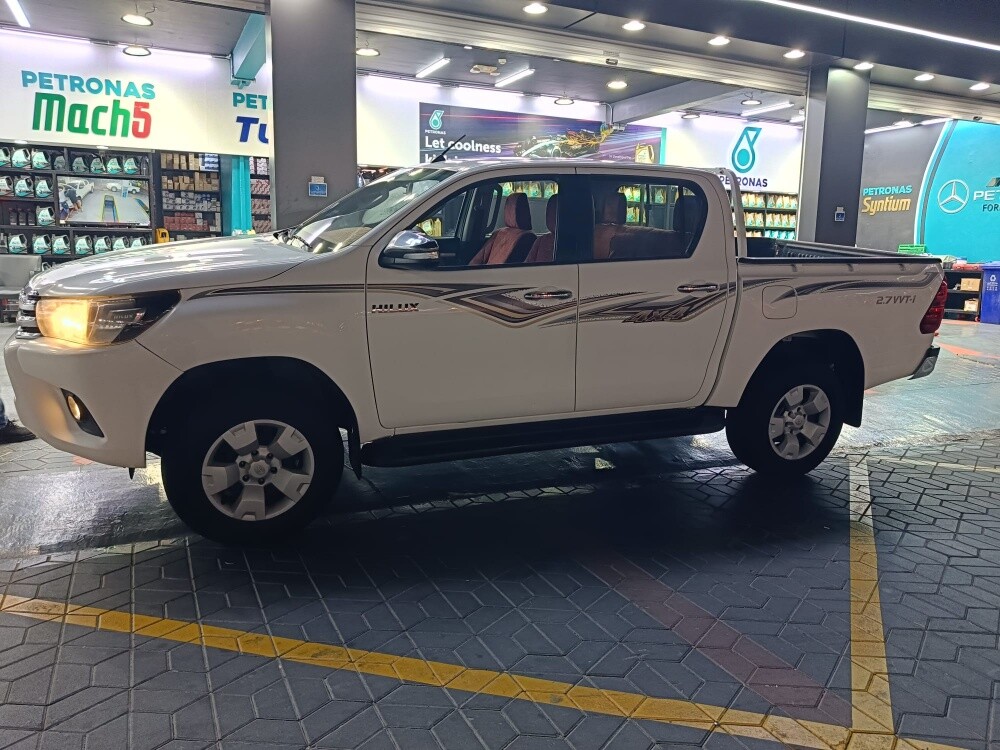 Hilux 4by4 manual - 1