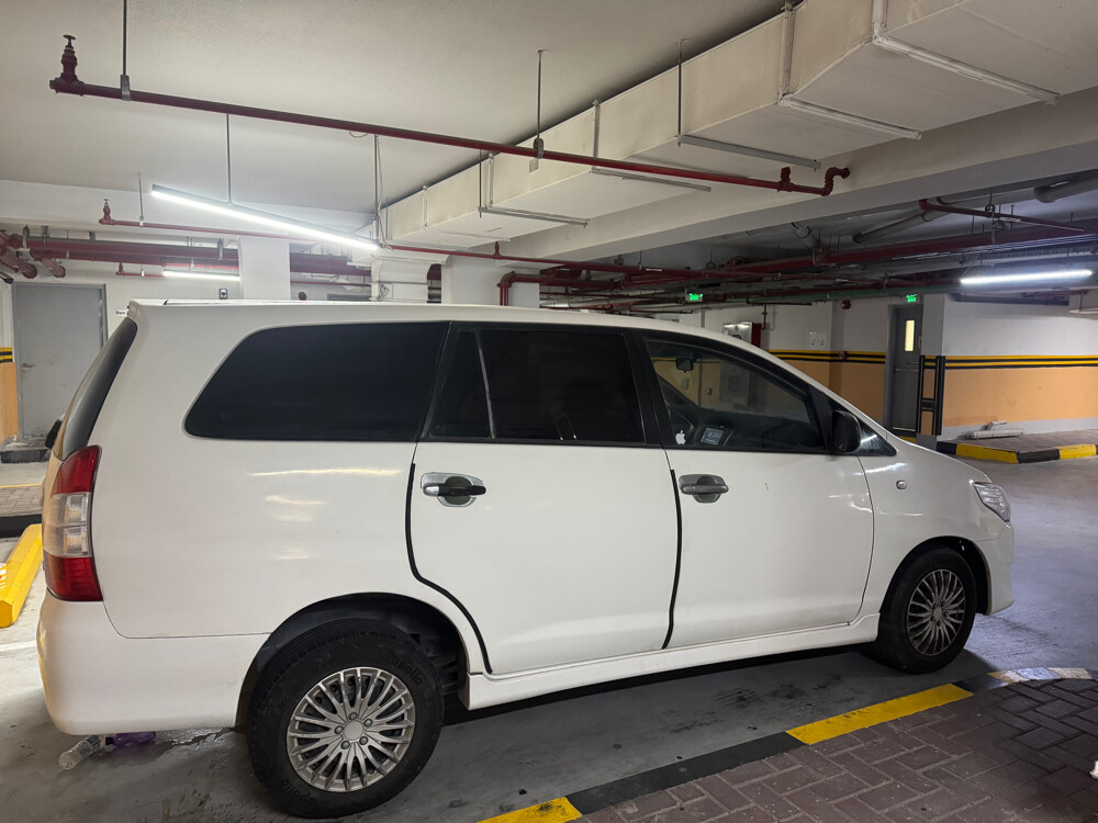 TOYOTA INNOVA 2012 - 4