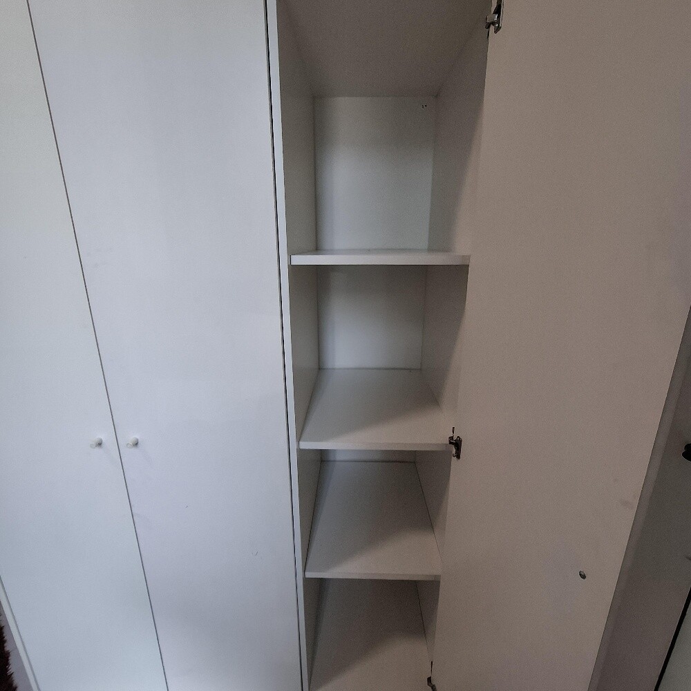 cabinet - 4