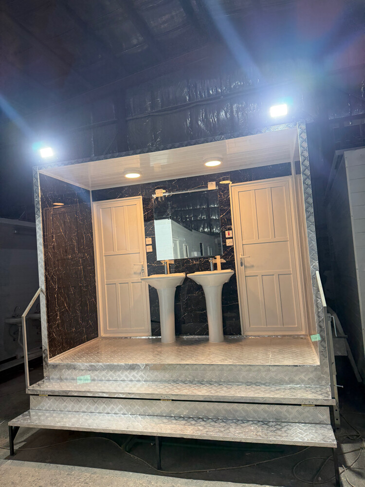 Toilet 1.20/1.20 - 6