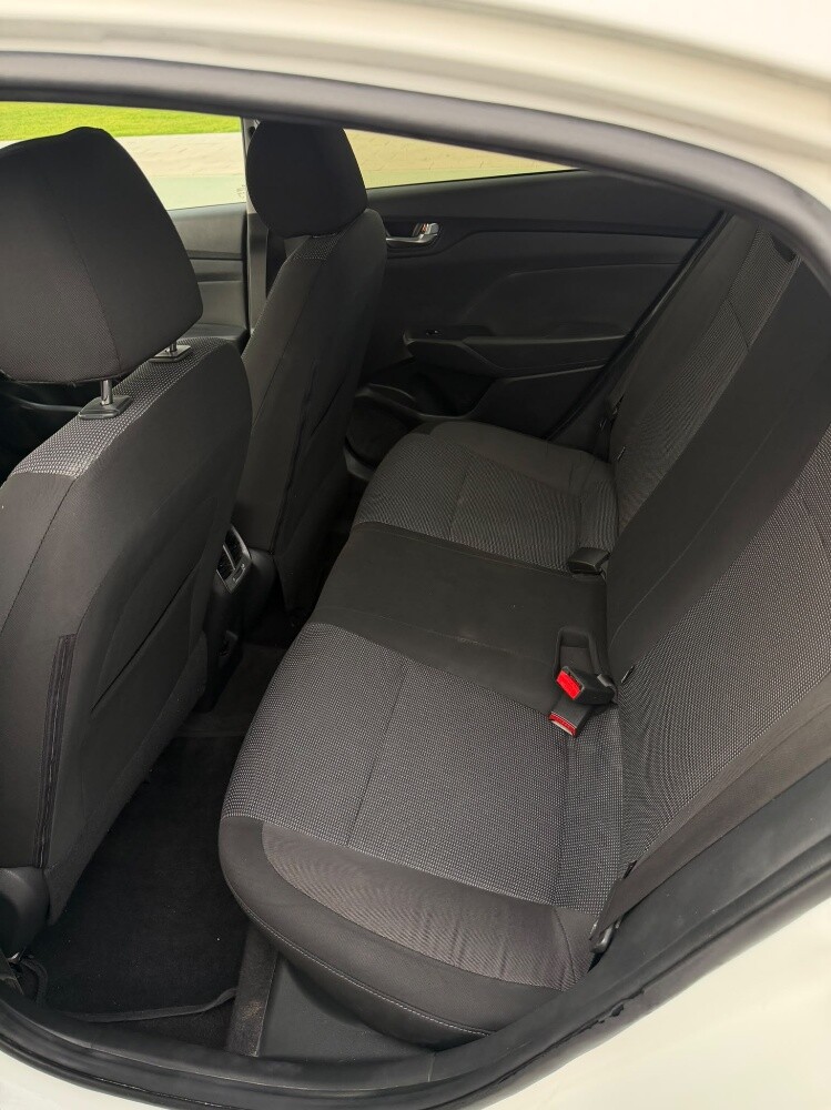 HYUNDAI ACCENT 2022 FAMILY USED - 4