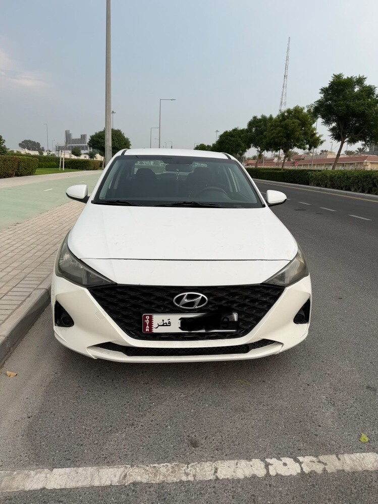 HYUNDAI ACCENT 2022 FAMILY USED - 2