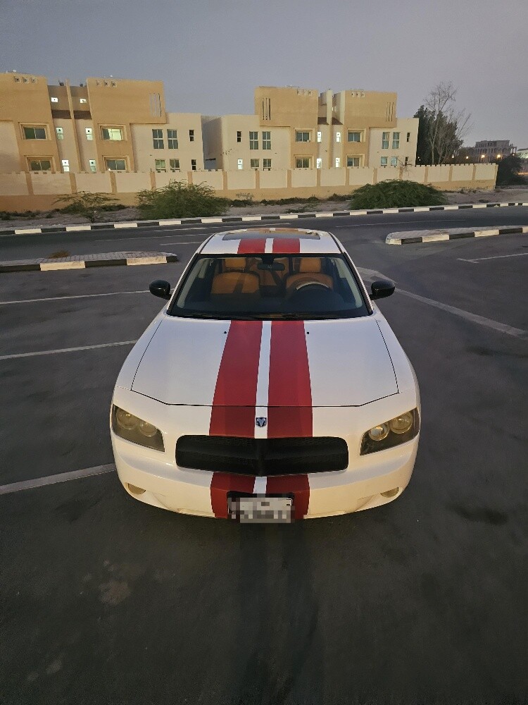 دودج تشارجر - 4
