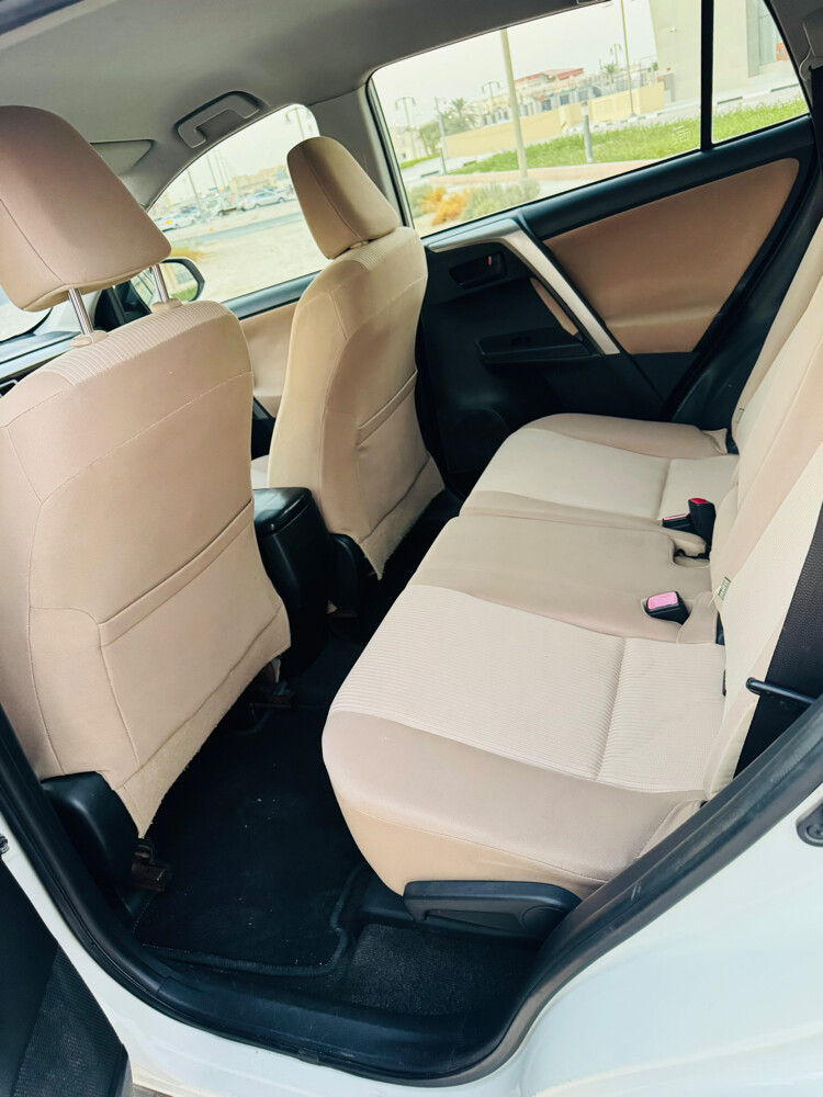 Toyota rav4 - 8