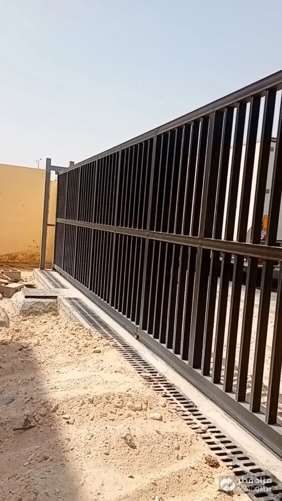 نقوم بجميع الحدادة ترتيب وتركيب ا - 3