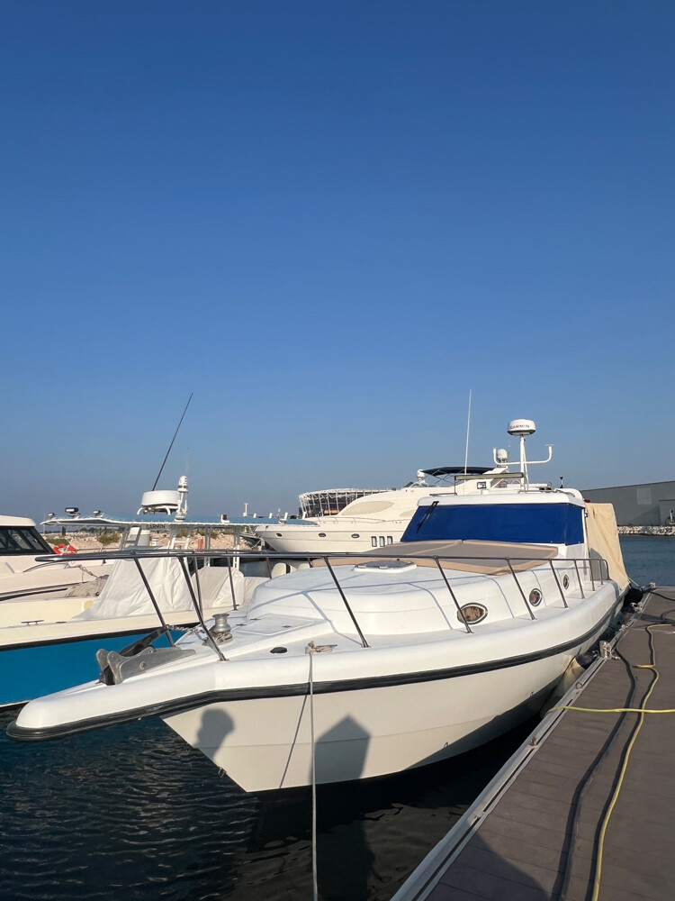 للبيع يخت دبي مارين - 16