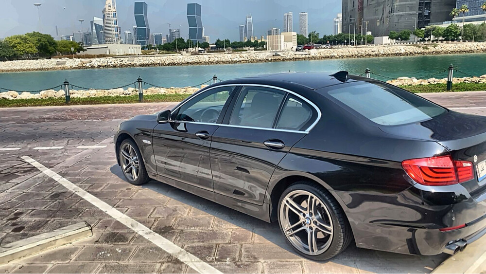 BMW 523i Black  M Sport Rims - 7