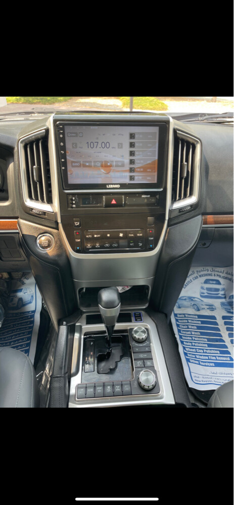 Toyota Lendcruser - 7