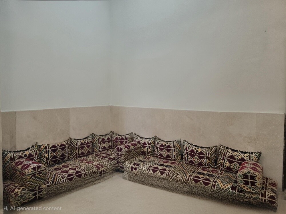 للبيع جلسة عربية - 1