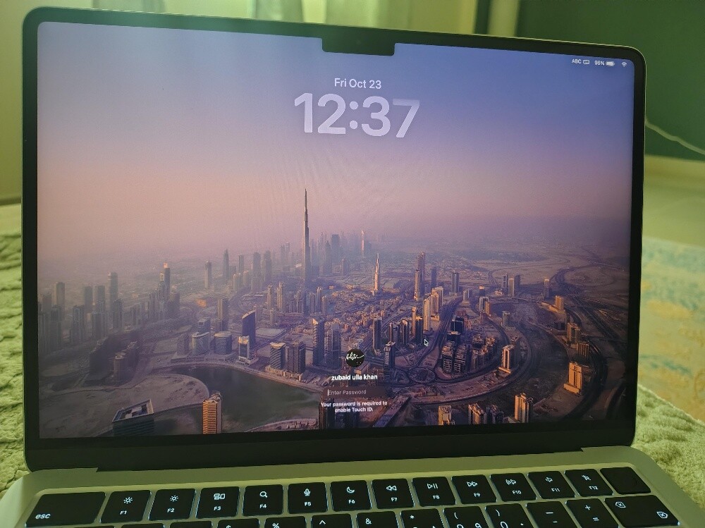 MacBook air m4 16gb with 512gb - 3